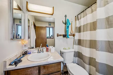 1752 Summerfield Ct, Redding, CA 96002 photo 7
