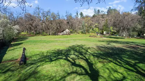 5300 Cedars Rd, Redding, CA 96001 photo 29