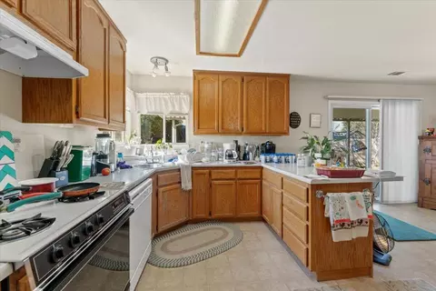 7032 Pit Rd, Redding, CA 96001 photo 11
