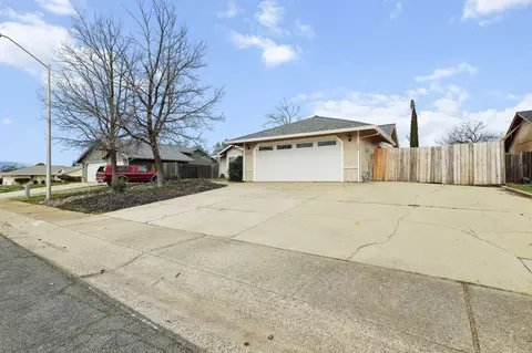 2926 Tropicana Ct, Redding, CA 96003 photo 25