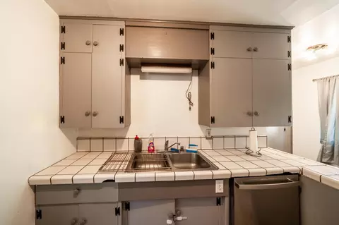 Kitchen - 1326 Jeffries Ave, Anderson, CA 96007 photo 2 of 2