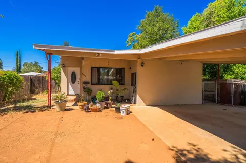 Exterior - 1326 Jeffries Ave, Anderson, CA 96007 photo 2 of 13