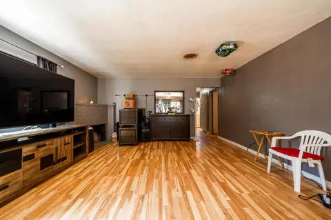Living - 1326 Jeffries Ave, Anderson, CA 96007 photo 3 of 3