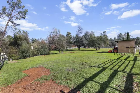 17814 Windsor Ln, Anderson, CA 96007 photo 13