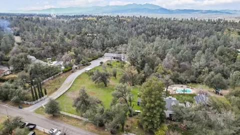 17814 Windsor Ln, Anderson, CA 96007 photo 6