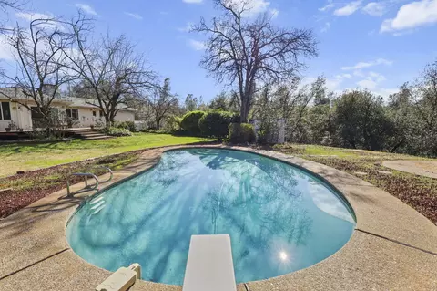 17814 Windsor Ln, Anderson, CA 96007 photo 5