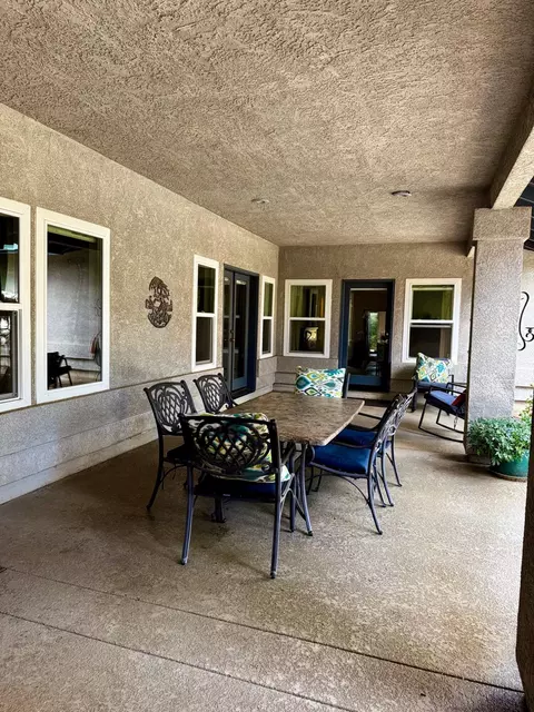 Exterior - 13228 Tierra Oaks Dr, Redding, CA 96003 photo 17 of 25
