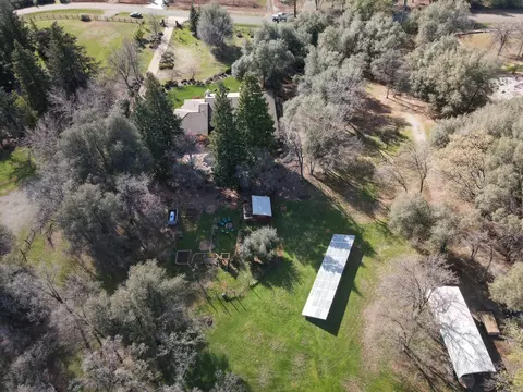 View/Area - 13228 Tierra Oaks Dr, Redding, CA 96003 photo 6 of 7
