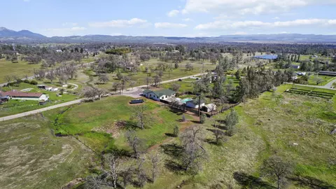 21715 Hidden Acres Rd, Redding, CA 96003 photo 51