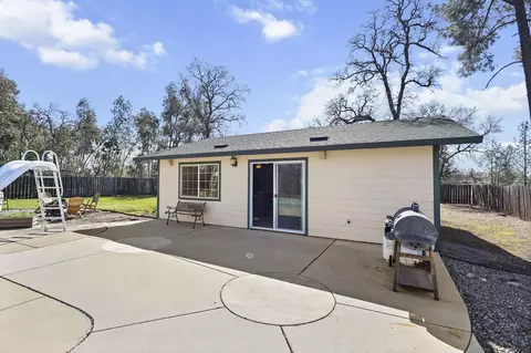 21715 Hidden Acres Rd, Redding, CA 96003 photo 35
