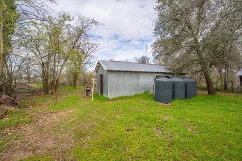 3100 Ebby Ln, Anderson, CA 96007 photo 17