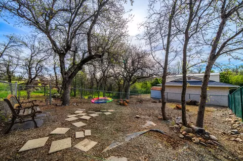 3895 Oro St, Redding, CA 96001 photo 32