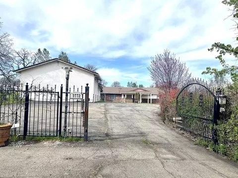 9772 Harley Leighton Rd, Redding, CA 96003 photo 2