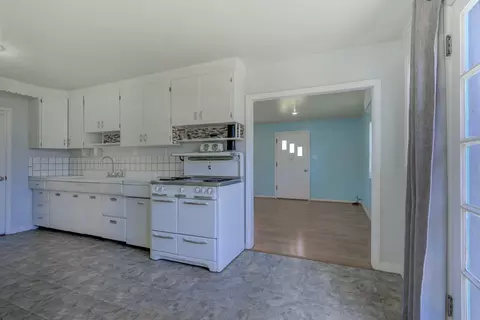 Other - 403 Beagle Ln, Redding, CA 96002 photo 3 of 8