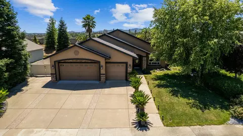 Exterior - 532 River Park Dr, Redding, CA 96003 photo 4 of 5