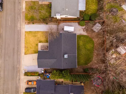 6568 Mullen Pkwy, Redding, CA 96001 photo 32