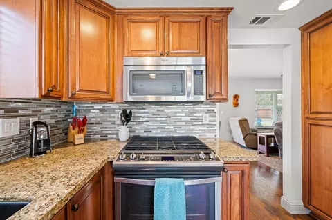 6568 Mullen Pkwy, Redding, CA 96001 photo 10