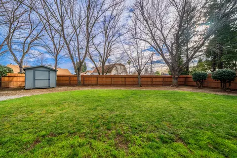 6568 Mullen Pkwy, Redding, CA 96001 photo 21