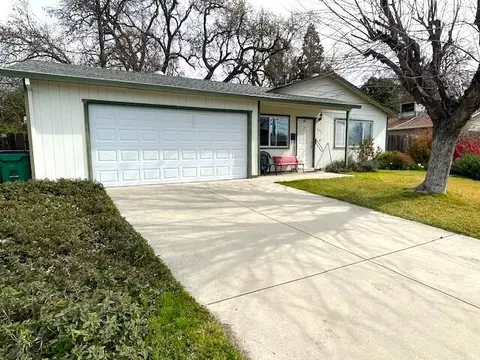 3511 Timber Ln, Anderson, CA 96007