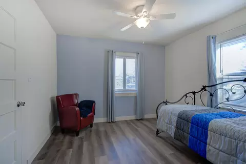 Bedroom - 2353 North St, Redding, CA 96001 photo 4 of 5
