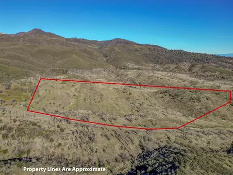 000 Platina Rd, Ono, CA 96047