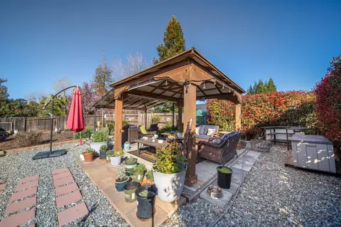 2984 Salmonberry Dr, Redding, CA 96003 photo 18