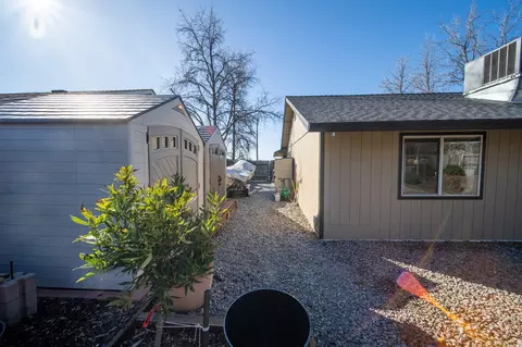 2984 Salmonberry Dr, Redding, CA 96003 photo 20