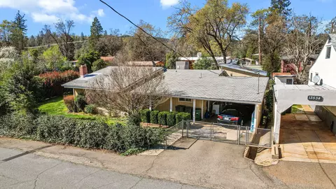 13528 Lassen St, Shasta Lake, CA 96019