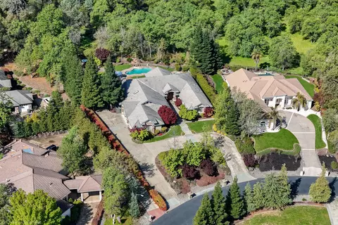 View/Area - 19565 San Vincente Dr, Redding, CA 96003 photo 1 of 15
