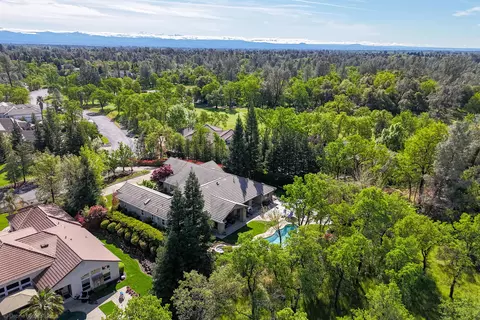 View/Area - 19565 San Vincente Dr, Redding, CA 96003 photo 7 of 15