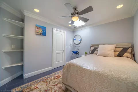 Bedroom - 19565 San Vincente Dr, Redding, CA 96003 photo 8 of 8
