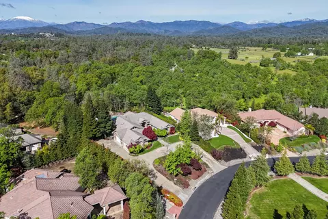 View/Area - 19565 San Vincente Dr, Redding, CA 96003 photo 8 of 15