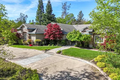 Exterior - 19565 San Vincente Dr, Redding, CA 96003 photo 1 of 40