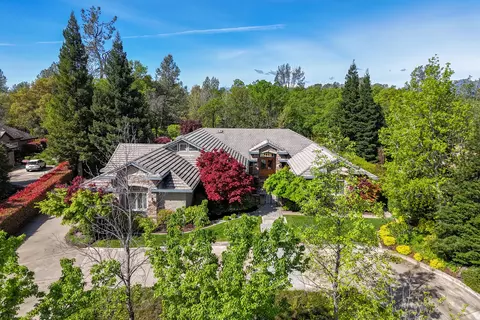 View/Area - 19565 San Vincente Dr, Redding, CA 96003 photo 2 of 15