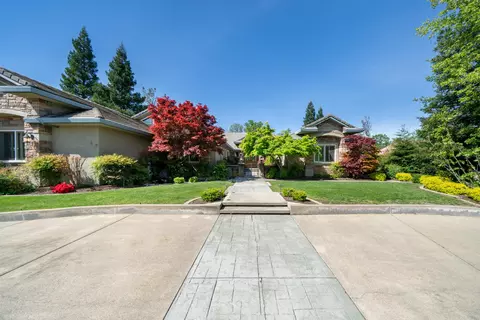 Exterior - 19565 San Vincente Dr, Redding, CA 96003 photo 24 of 40