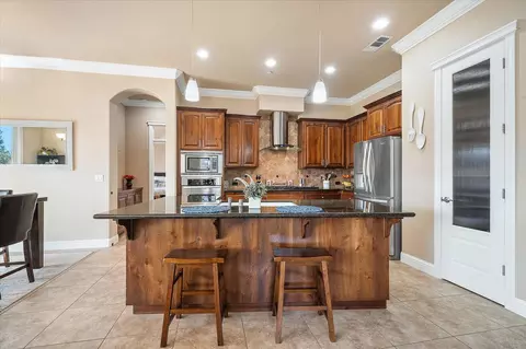 749 Rogue River Way, Redding, CA 96003 photo 14