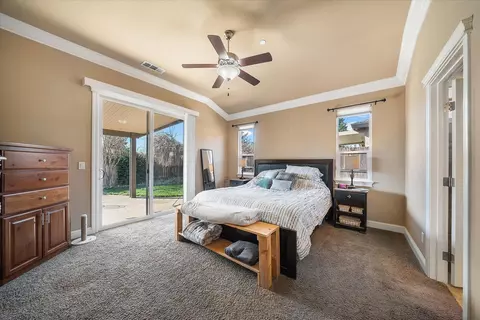 749 Rogue River Way, Redding, CA 96003 photo 19