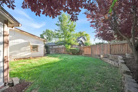 1217 Crag Walk, Redding, CA 96003 photo 29
