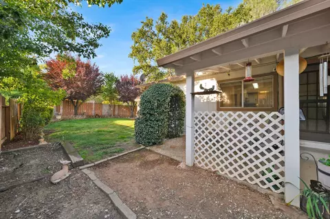 1217 Crag Walk, Redding, CA 96003 photo 26