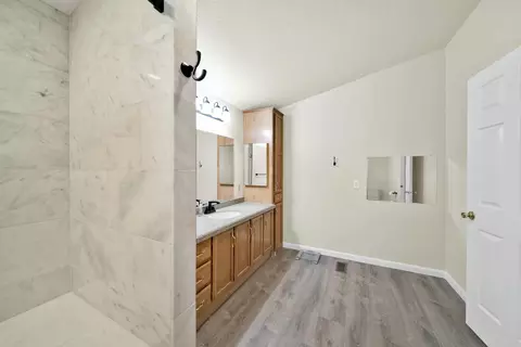 1217 Crag Walk, Redding, CA 96003 photo 15