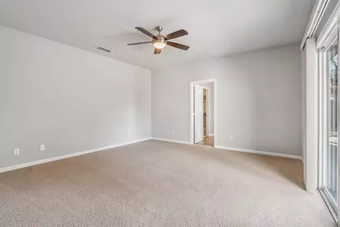 2690 Calgary Pl, Redding, CA 96001 photo 17