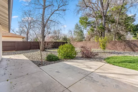 2690 Calgary Pl, Redding, CA 96001 photo 32
