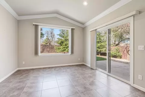 2690 Calgary Pl, Redding, CA 96001 photo 29