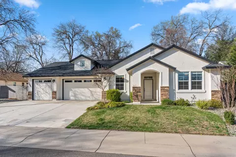 2690 Calgary Pl, Redding, CA 96001 photo 2