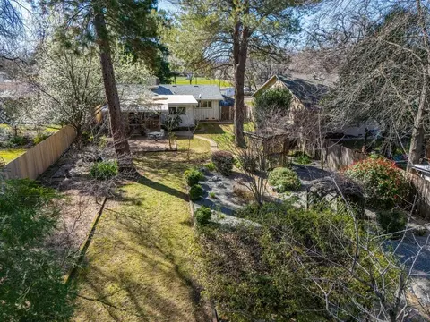 4987 Bidwell Rd, Redding, CA 96001 photo 7