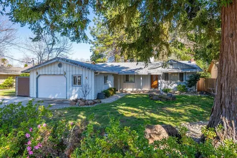 4987 Bidwell Rd, Redding, CA 96001