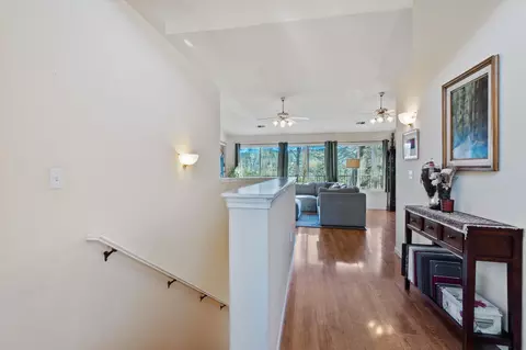 Entry Way - 10067 Tilton Mine Rd, Redding, CA 96001 photo 2 of 4