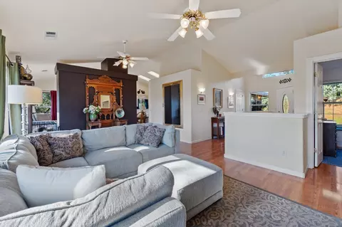 Living - 10067 Tilton Mine Rd, Redding, CA 96001 photo 2 of 3