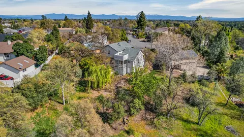 View/Area - 5536 Trish Ct, Redding, CA 96003 photo 2 of 2