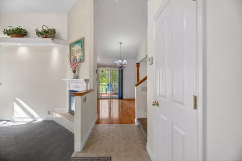 Entry Way - 5536 Trish Ct, Redding, CA 96003 photo 1 of 2